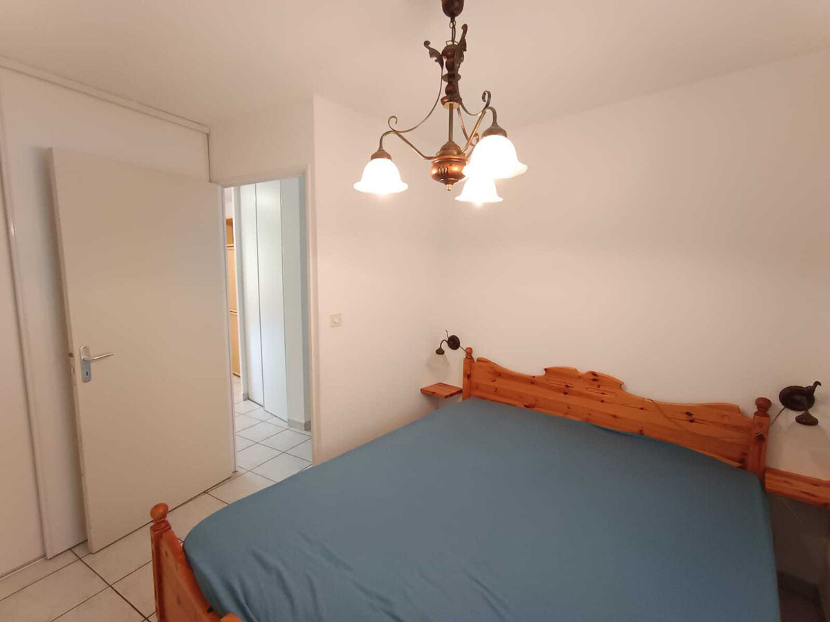 Appartement 6 pers. Montgenèvre, vue pistes et parking - Photo 10