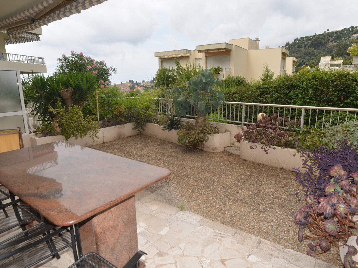 Appartement 3P avec terrasse et piscine à Menton - Photo 1