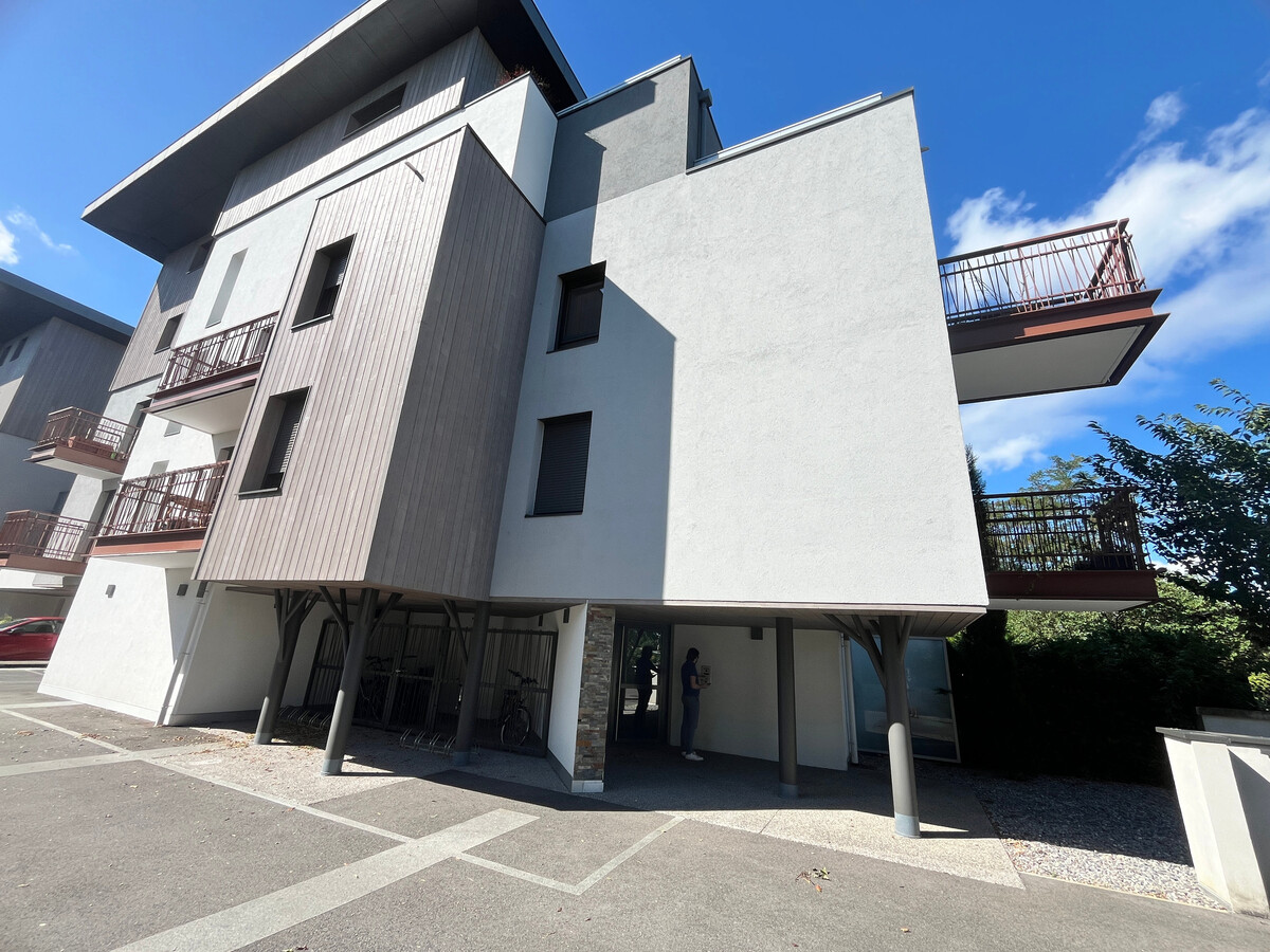 Studio 30 m² Thonon-les-Bains, balcon, garage privé - Photo 10