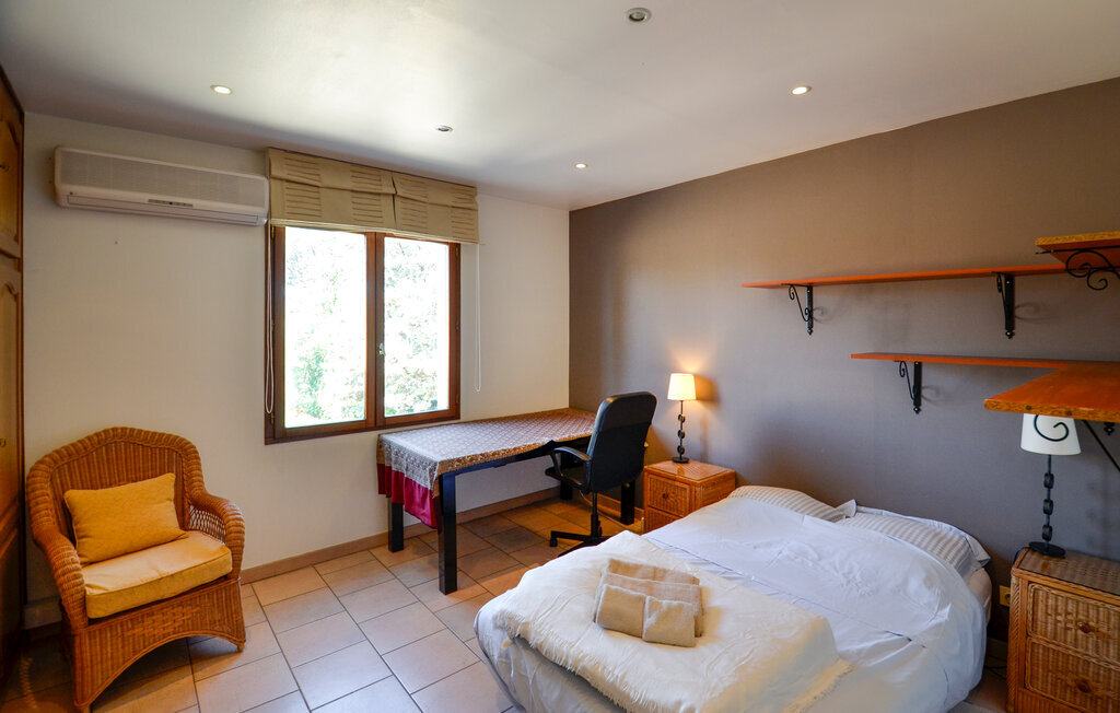 Maison 4 chambres avec piscine privée à Cabriès - Photo 23