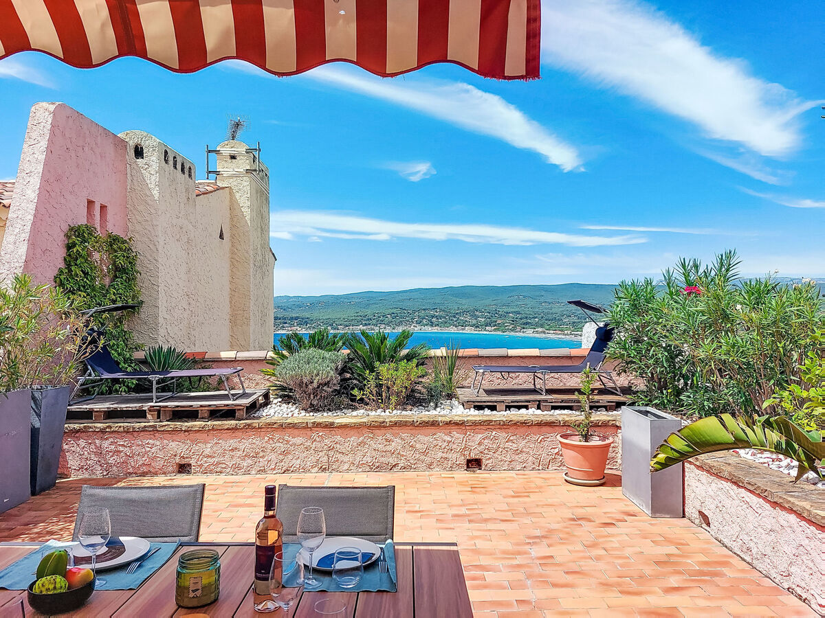Appartement Hameau la Madrague – terrasse 40 m² vue mer - Photo 1