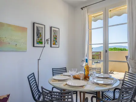 Les Terrasses de Grimaud - Apt 4p 90m² 3 chambres : photo 7