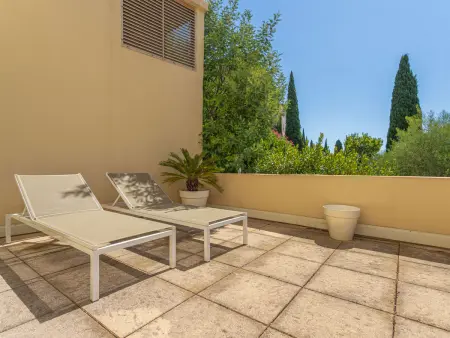 Les Terrasses de Grimaud - Apt 4p 90m² 3 chambres : photo 17