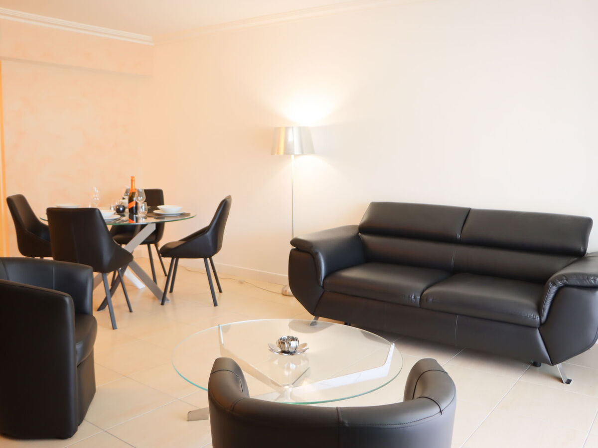Cristal Croisette – Apt 3 chambres vue mer à Cannes - Photo 9