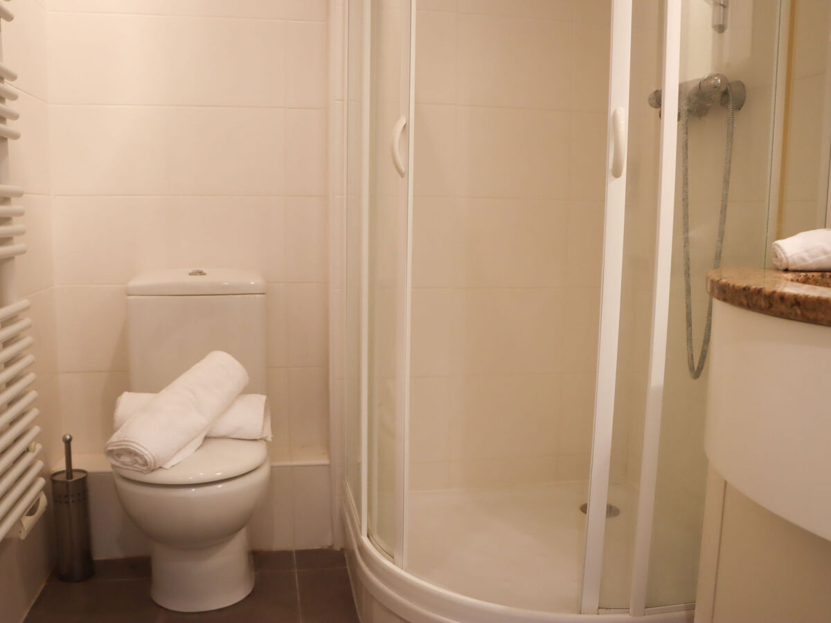 Cristal Croisette – Apt 3 chambres vue mer à Cannes - Photo 21