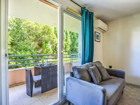 Studio Le Bali à Cagnes-sur-Mer, balcon vue jardin : photo 6