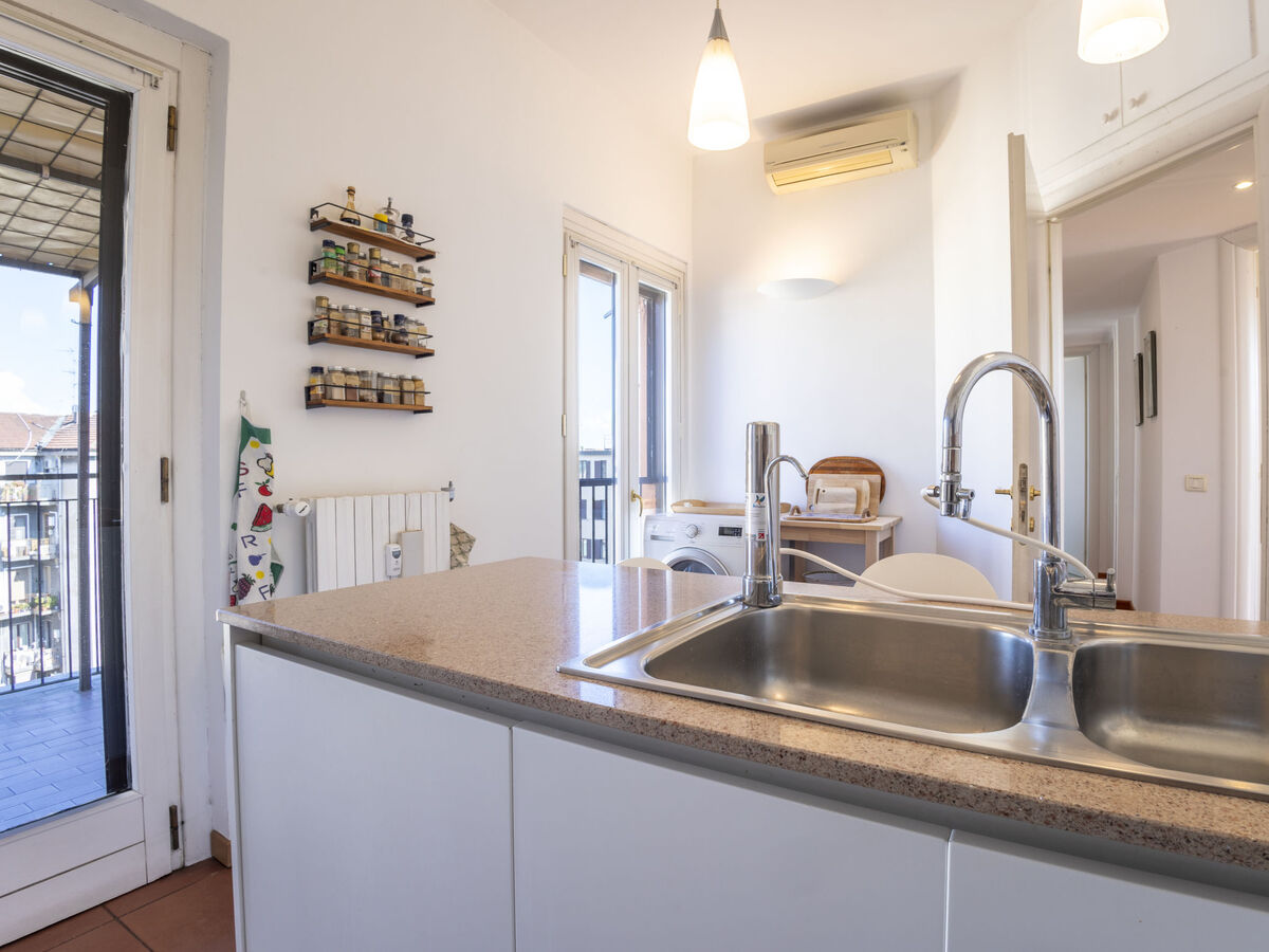 Appartement sous les toits avec terrasse 50 m², Milan - Photo 20
