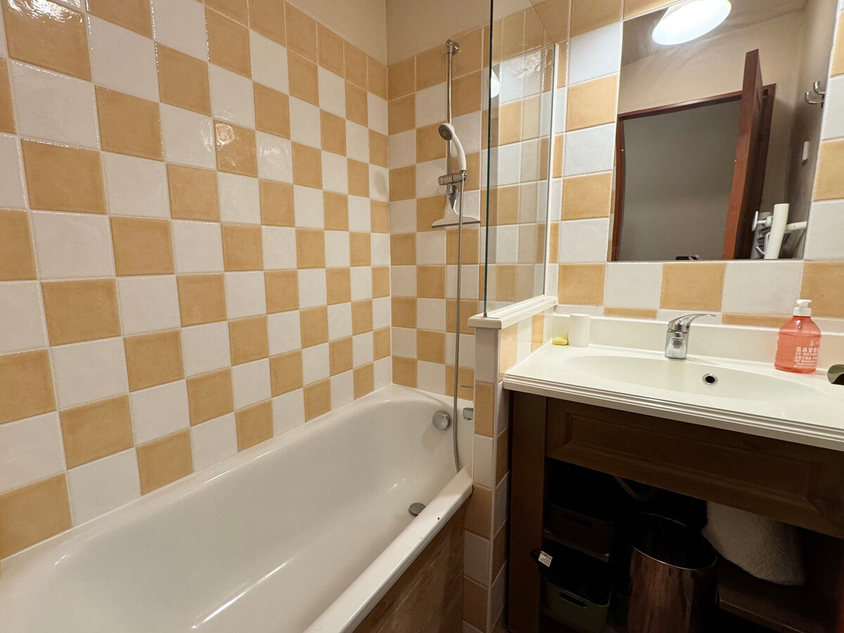 Duplex au pied des pistes, 8 personnes, piscine - Photo 16