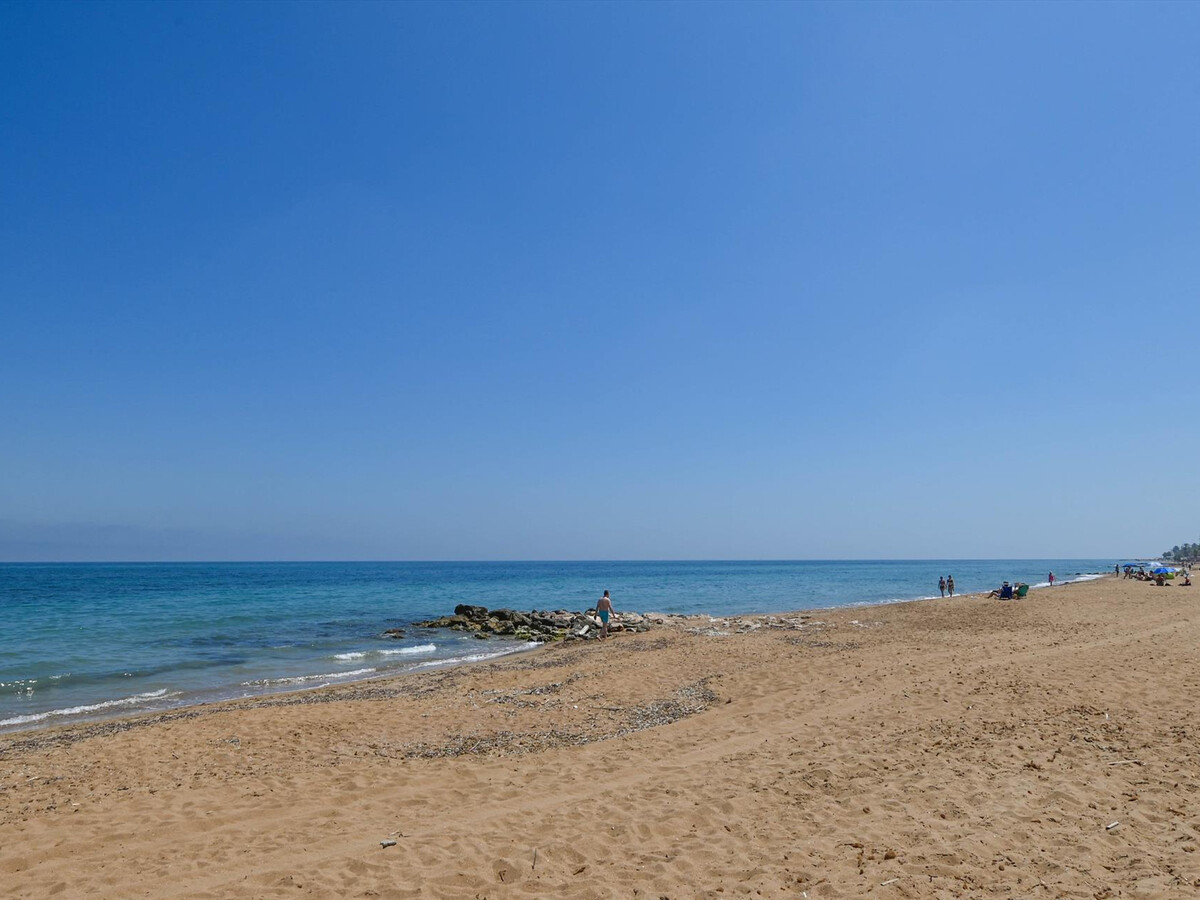 Villa 5 chambres avec piscine privée à 25m de la plage - Photo 27