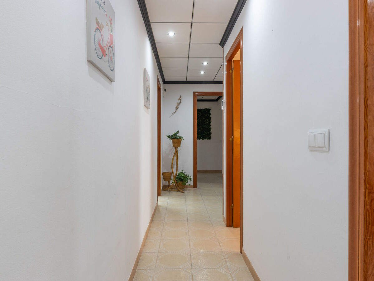 Corbella – Maison 4 chambres avec piscine privée - Photo 12