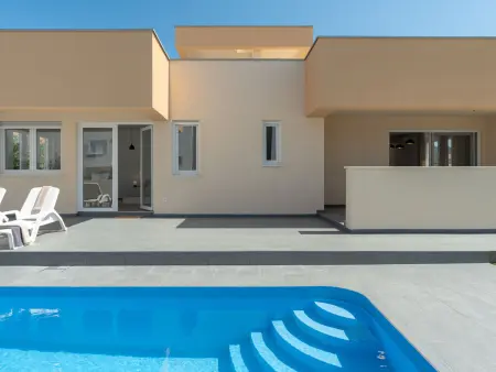Sinjorina, Villa 8 personnes à Zadar Bibinje - Photo 2