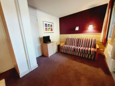 Appartement 4 pers. avec piscine chauffée à La Plagne 1800 : photo 3