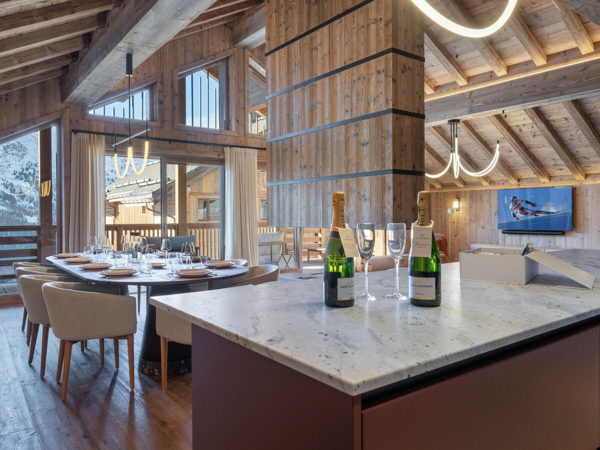 Duplex neuf 5 chambres avec sauna et accès pistes à Méribel - Photo 3