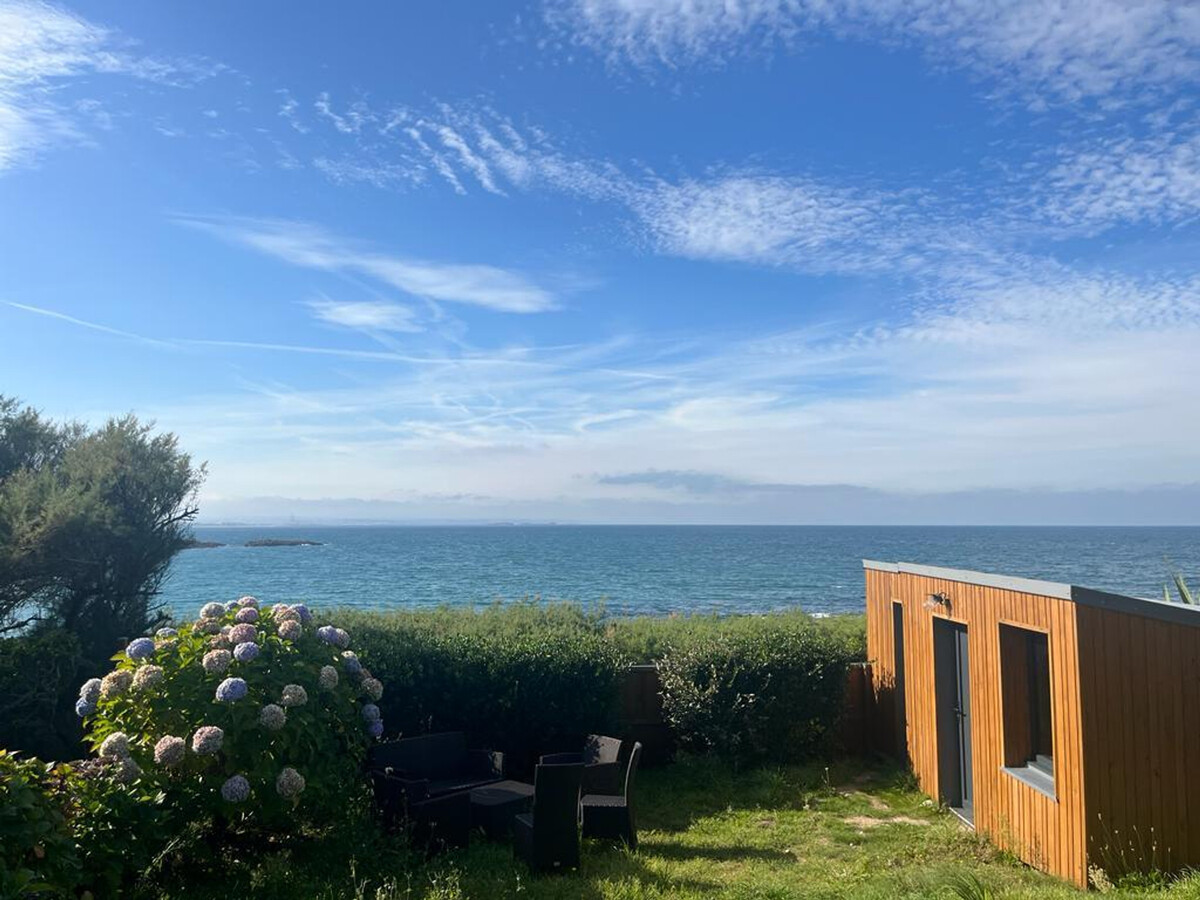 Chalet en première ligne de mer à Fermanville - Photo 15