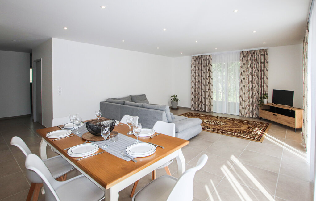 Maison 8 personnes Die, vue montagne et terrasse - Photo 10