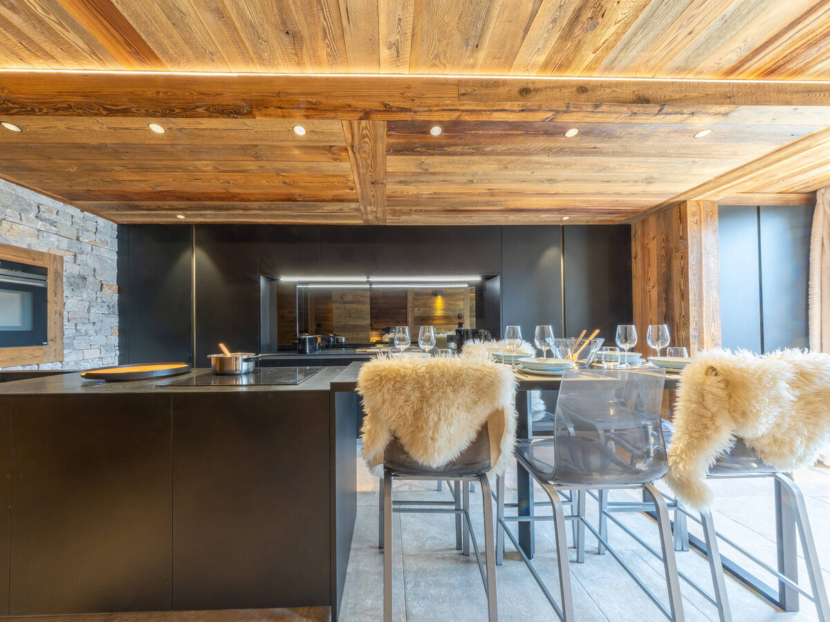 Appartement 55m² rénové, 6 personnes, 2 balcons à Val-d'Isère - Photo 3