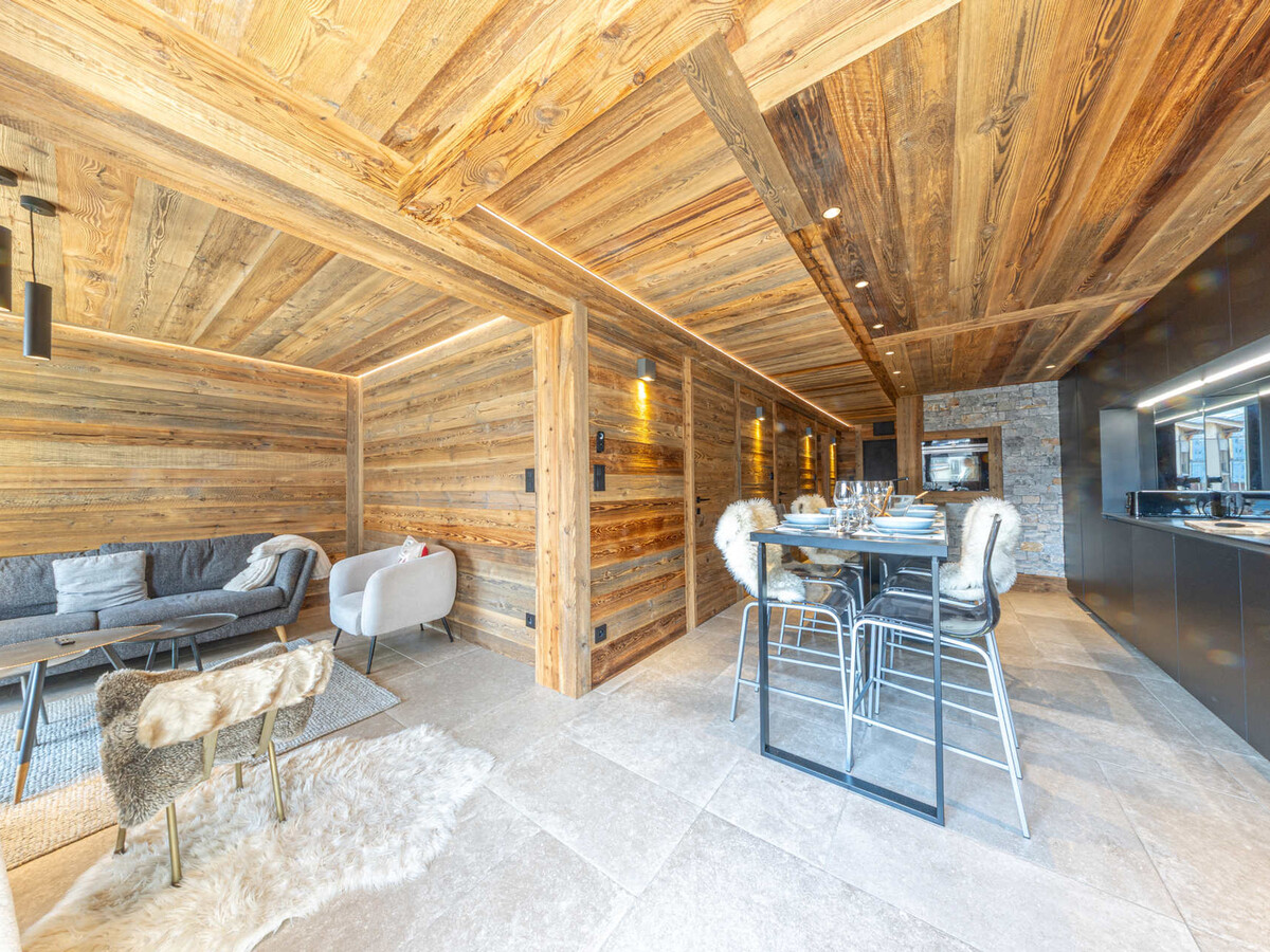 Appartement 55m² rénové, 6 personnes, 2 balcons à Val-d'Isère - Photo 4