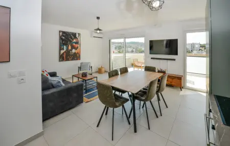 Appartement 2 chambres Cannes, terrasse et vue montagnes : photo 4