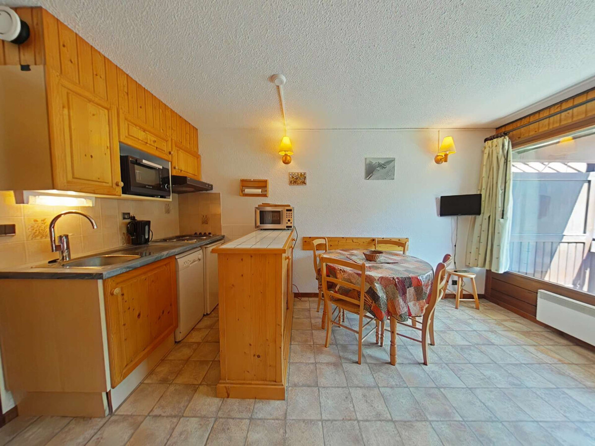 Studio 4 pers au pied des pistes, balcon sud - Photo 3
