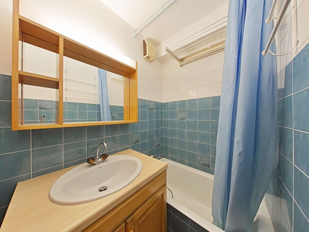 Studio 4 pers au pied des pistes, balcon sud - Photo 9