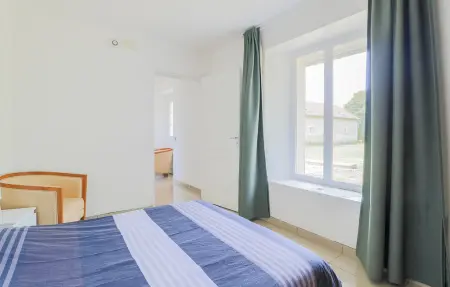 Maison 8 personnes Monthenault, jardin 4000 m² : photo 7