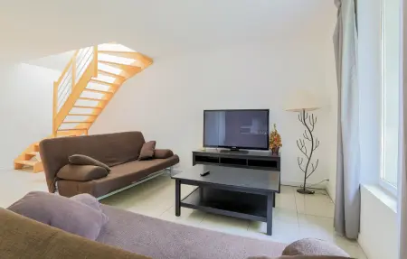 Maison 10 personnes avec grand jardin à Monthenault : photo 5