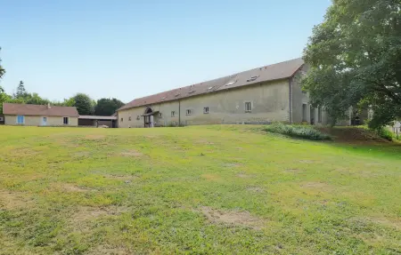 Maison 10 personnes avec grand jardin à Monthenault : photo 9