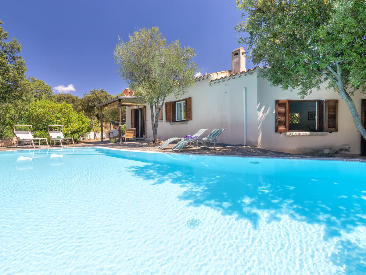 Chidda Di – Maison 4 pers. avec piscine à Porto San Paolo - Photo 1