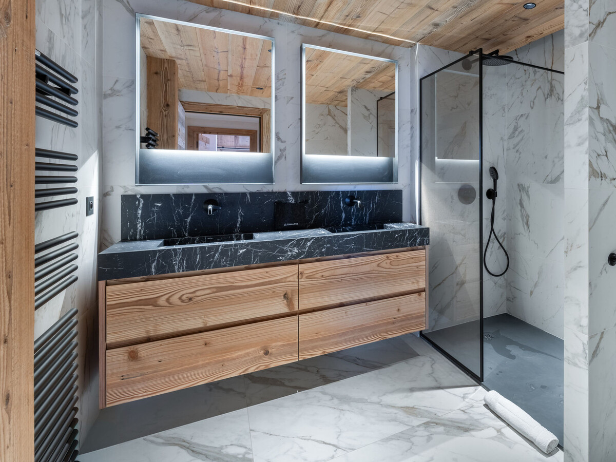 Appartement 3 chambres, ski aux pieds, sauna privé à Méribel - Photo 12