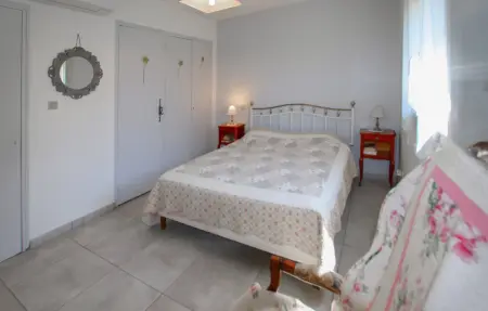Maison 3 chambres piscine privée à Bédarrides : photo 5