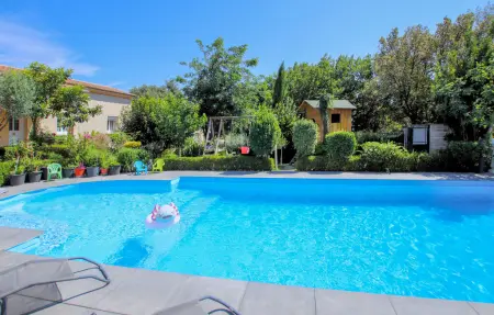 Maison 3 chambres piscine privée à Bédarrides : photo 9
