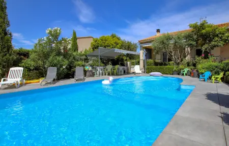 Maison 3 chambres piscine privée à Bédarrides : photo 10