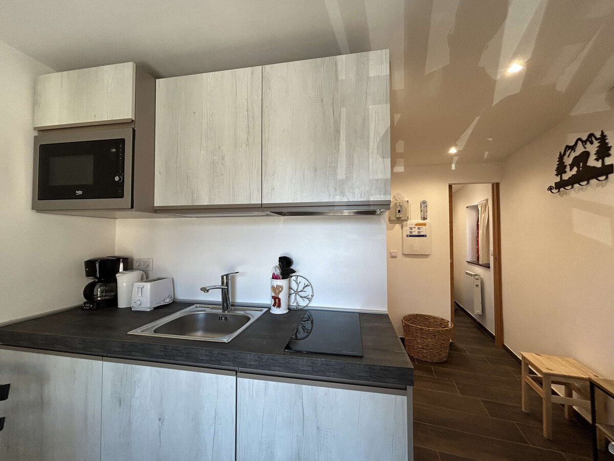 Studio rénové 20m² centre Montgenèvre, à 150m des pistes - Photo 3