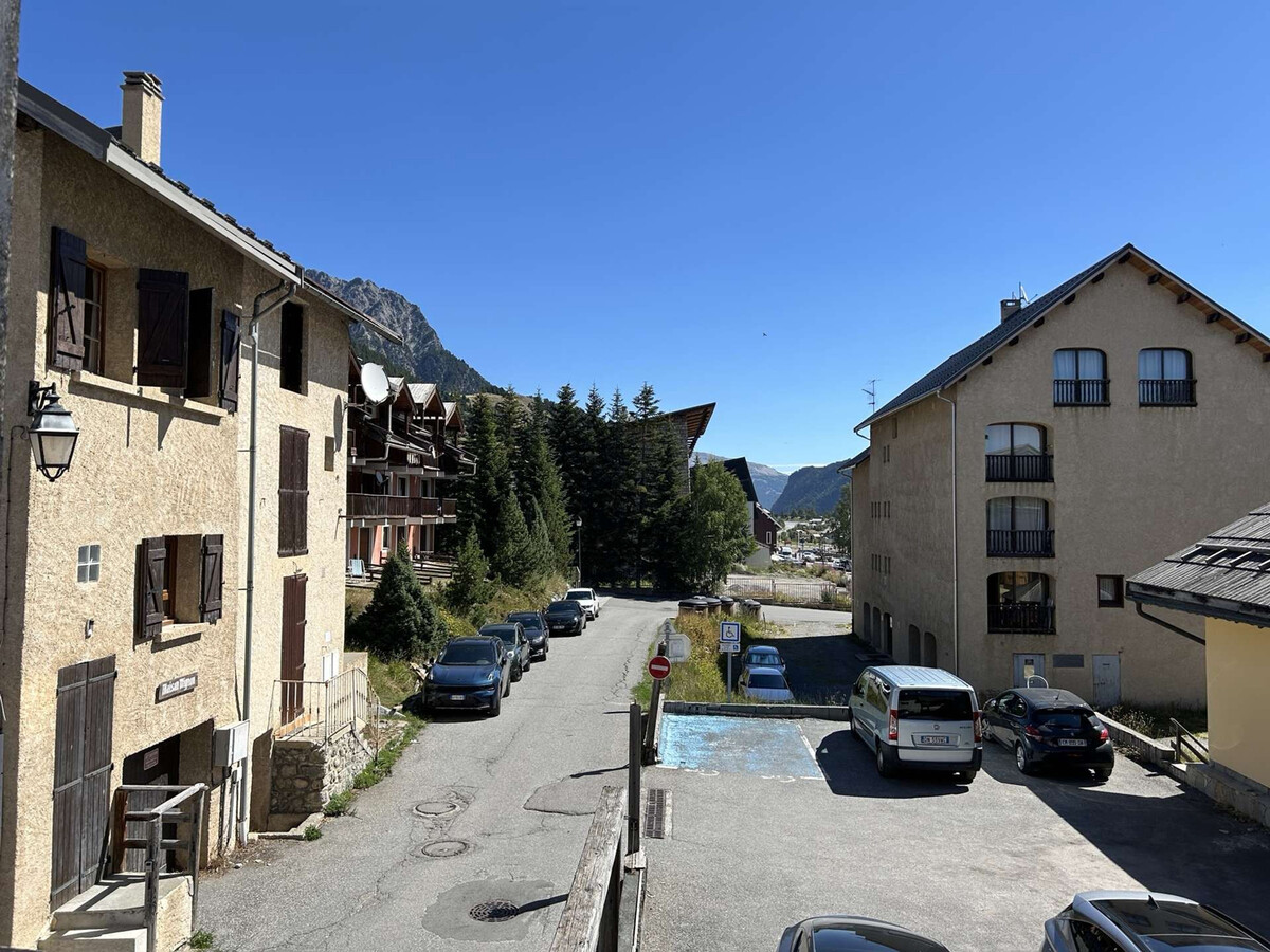 Studio rénové 20m² centre Montgenèvre, à 150m des pistes - Photo 12