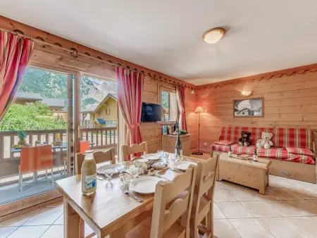 Location appartement à Champagny en Vanoise, Champagny - Apt 4 pers, 34m², WIFI, garage privé, accès piscine & SPA