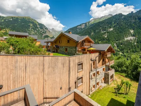 Apt 4 pers Champagny-en-Vanoise, garage & accès piscine : photo 15