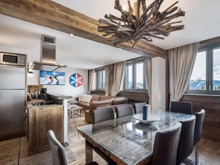 Location appartement à Courchevel 1850, Appartement chaleureux à Courchevel, skis aux pieds pour 8 personnes
