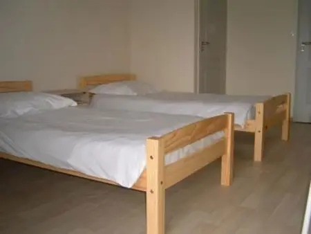 Gîte de groupe avec salle polyvalente et parking à Boncourt : photo 7