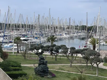 Location appartement à Le Grau du Roi, Appartement 3 pièces pour 4 avec terrasse vue port