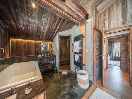 Chalet haut de gamme proche des pistes avec sauna et parking privé - Photo 10