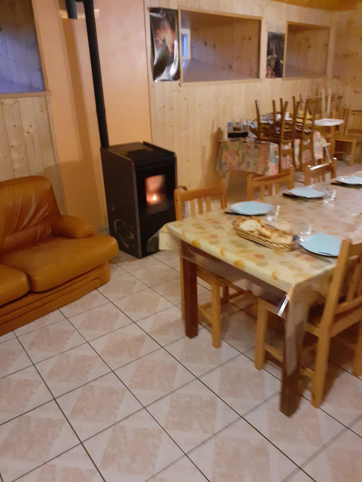 Maison 12 pers. à Landos, 3 chambres avec vue montagnes - Photo 8