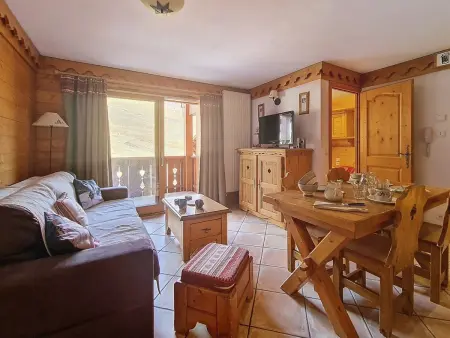 Appartement 3 pièces pieds des pistes avec balcon, Les Menuires : photo 9