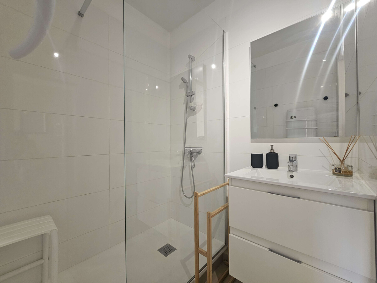 T1 32m² lumineux avec WiFi à Balaruc-les-Bains - Photo 10