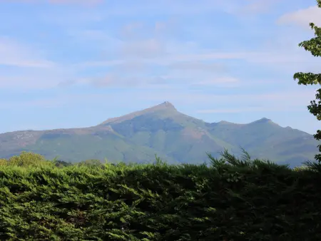 Somptueuse villa Basque avec vue sur la Rhune et grand jardin : photo 4