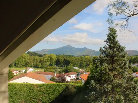 Somptueuse villa Basque avec vue sur la Rhune et grand jardin : photo 16