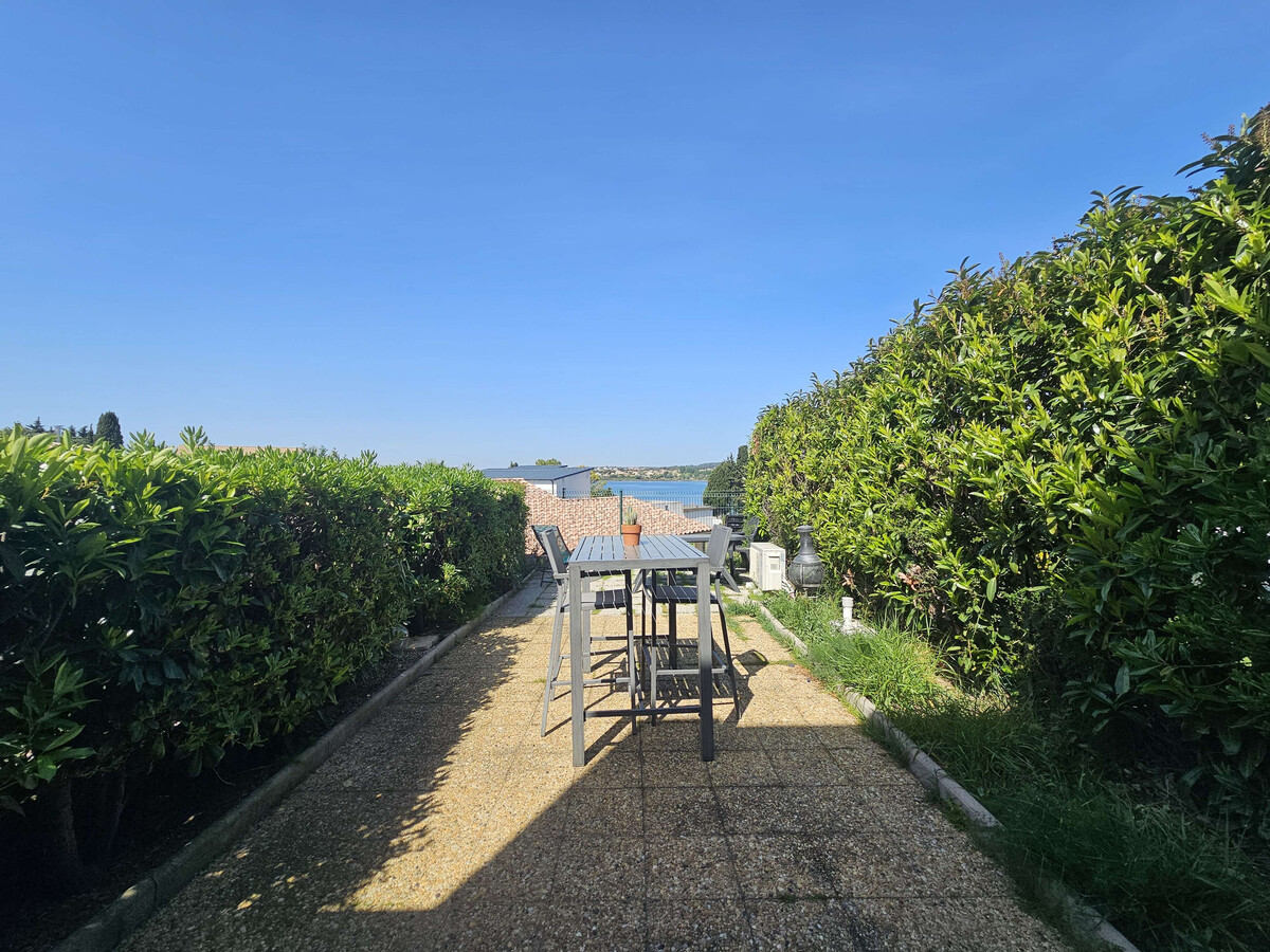 T2 rénové avec jardin vue étang à Balaruc-les-Bains - Photo 14