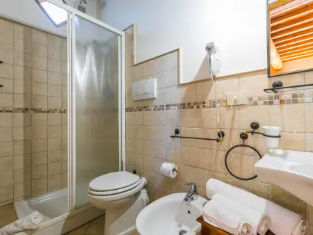 Podere San Giuseppe – Maison 270 m² avec piscine privée en Toscane : photo 38