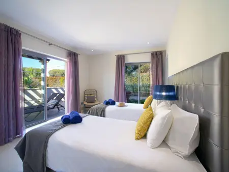 Pine Hills Jade – Apt 3 pièces, terrasse 73 m², piscine : photo 14