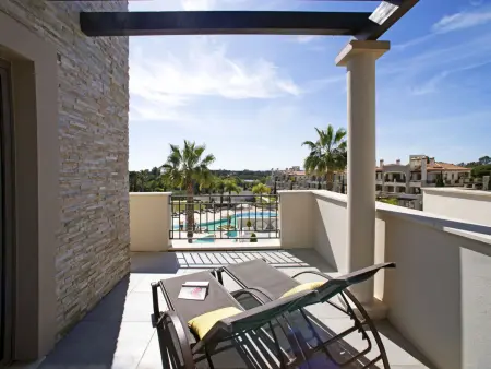 Pine Hills Jade – Apt 3 pièces, terrasse 73 m², piscine : photo 22