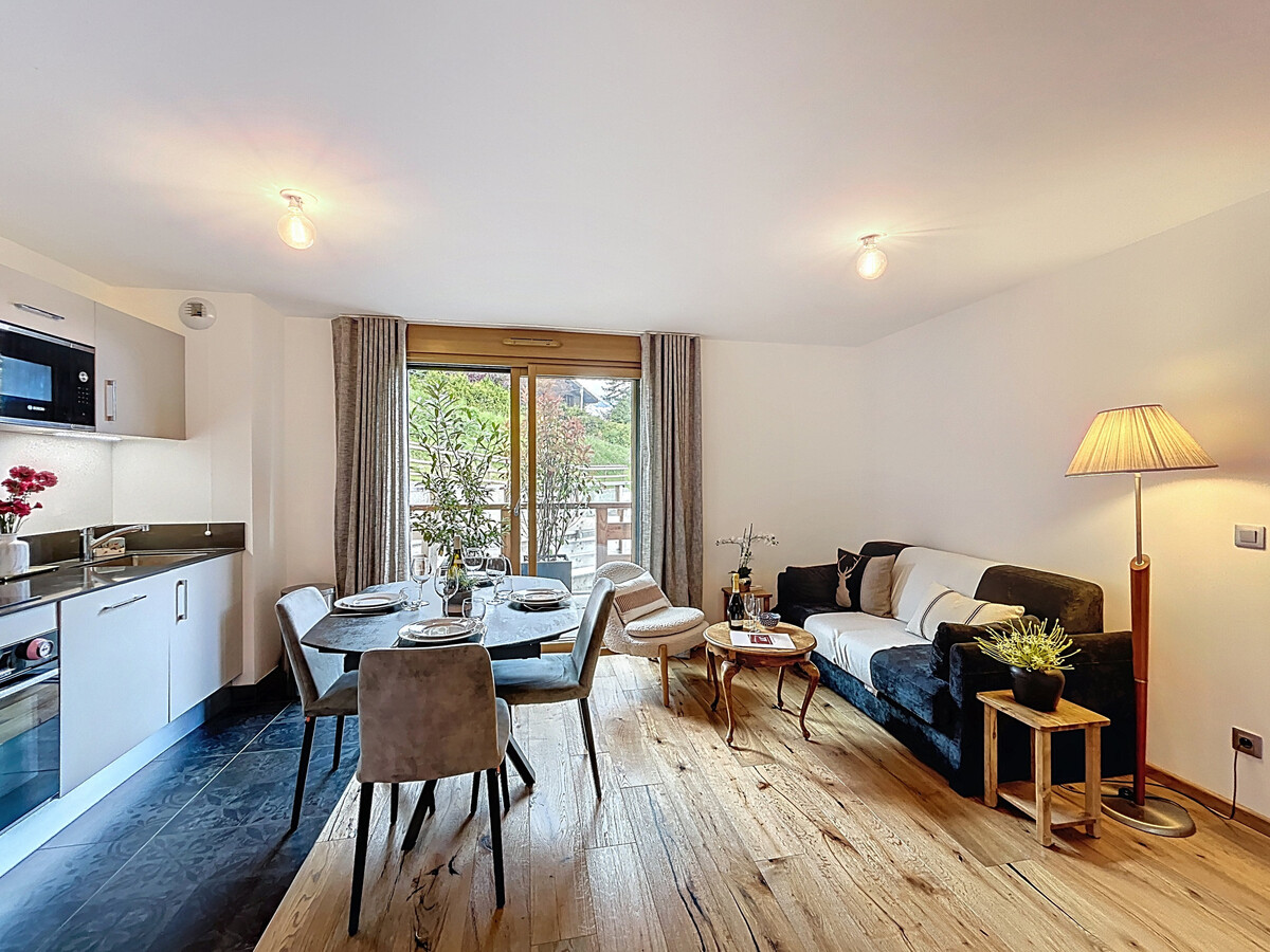 Appartement 43 m² Combloux, balcon, parking et casier ski - Photo 1